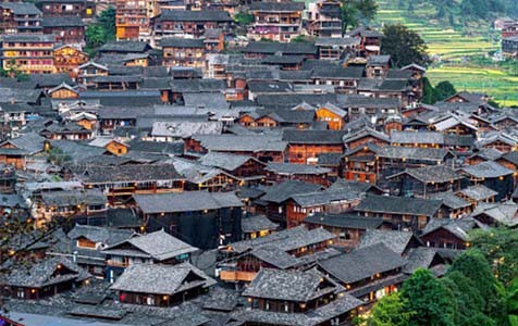 峨眉山6种常见的外墙仿石漆施工工艺！